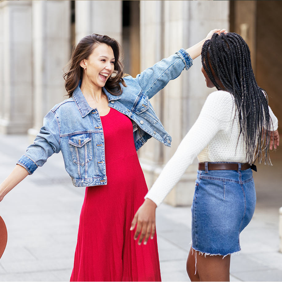 Understanding the Art of Women’s Casual Fashion: Comfort Meets Style